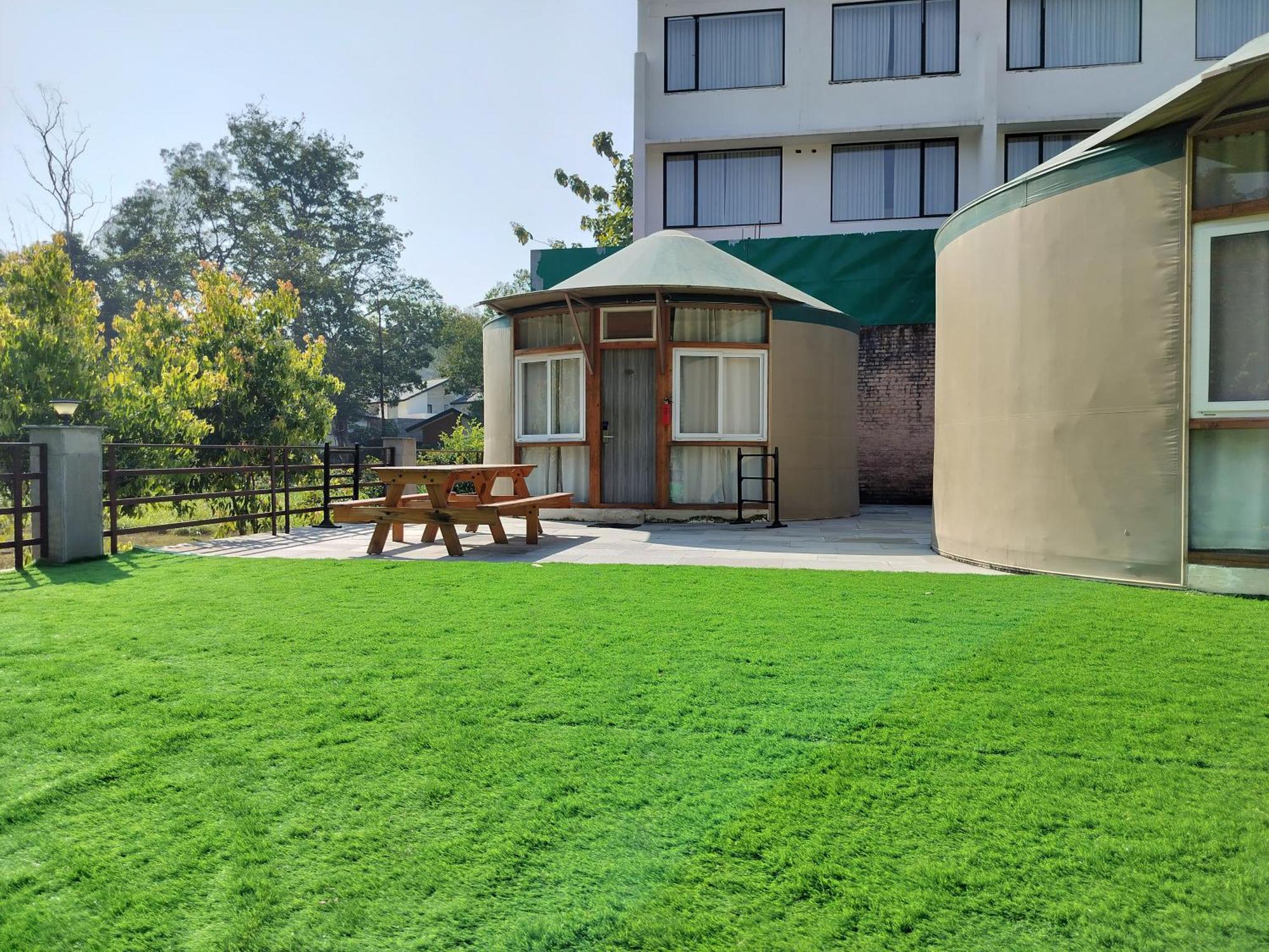 Bel-La Monde Hotel "Riverside" - Jim Corbett Garjia Exterior foto